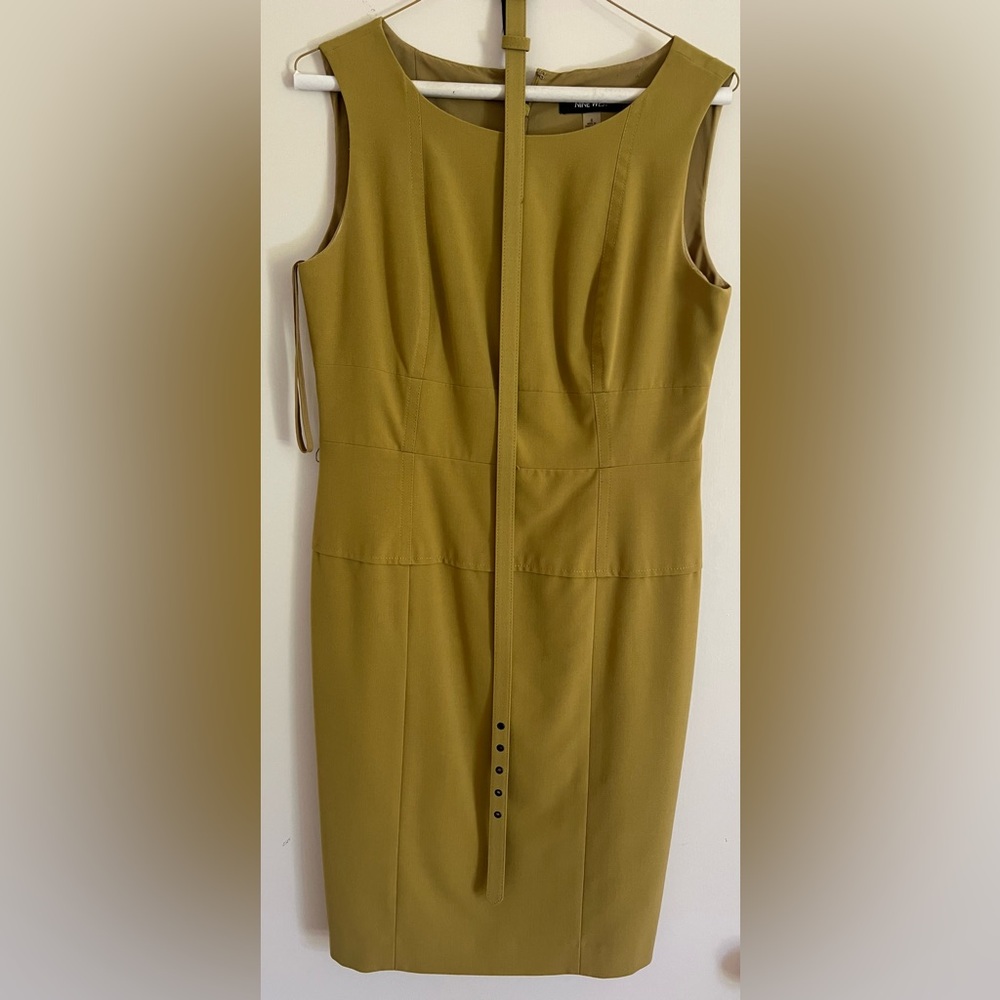 NINE WEST Women’s Dress with belt included
